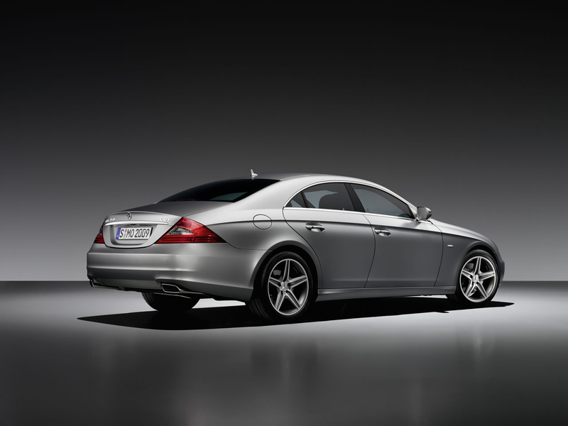 Illustration for article titled Mercedes-Benz CLS Grand Edition Adds More Style, Little Substance